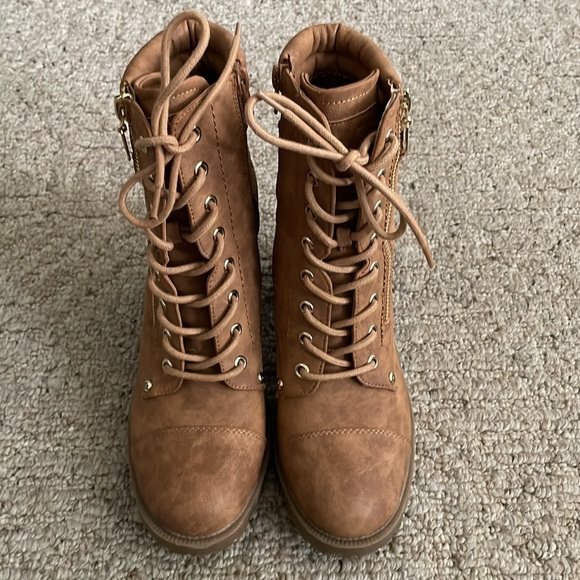 Guess Jaydyn High Heel Platform Combat Boots - Picture 2 of 13